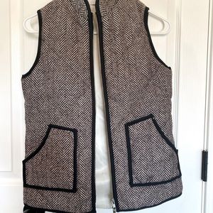 Hemline Mom Herringbone pattern vest size small